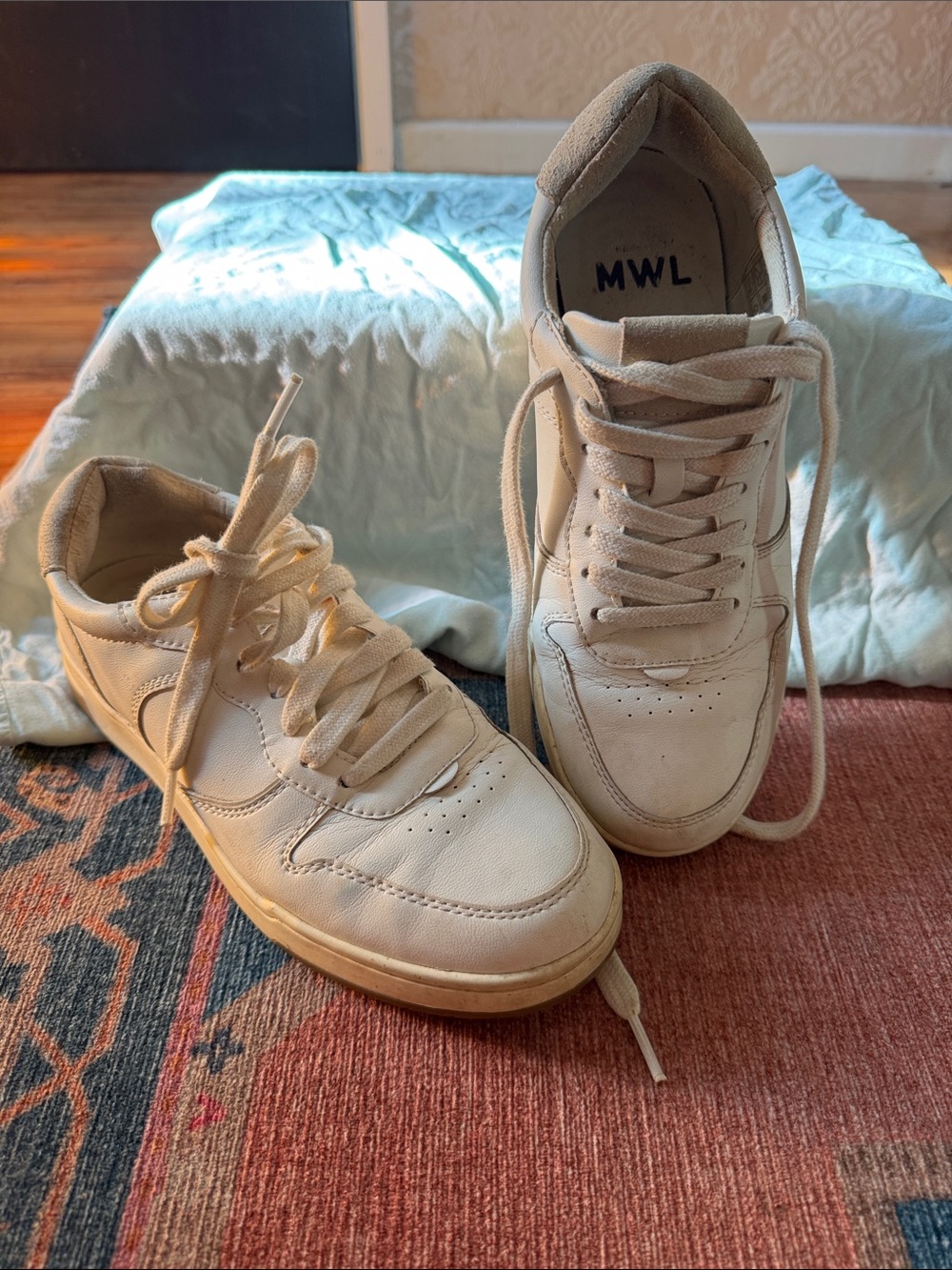 Madewell Cream/Tan Leather Lace-Up Sneakers